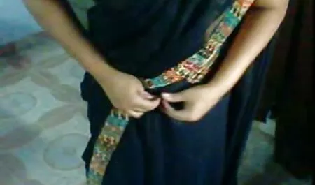 हॉट बेब हिंदी पिक्चर सेक्सी मूवी गड़बड़